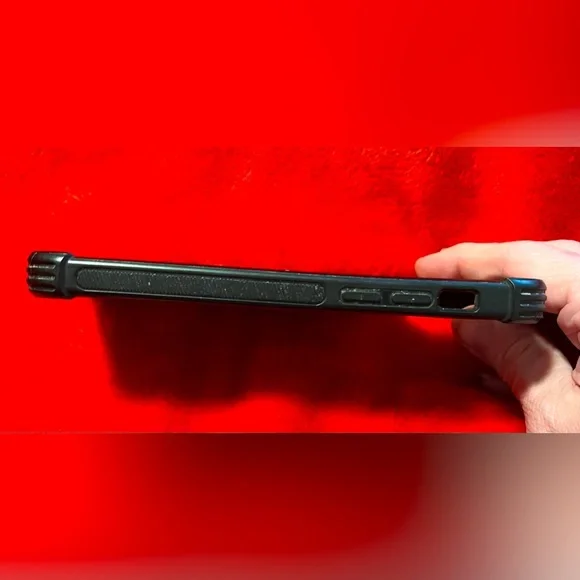 Leaf iPhone 12/12 Pro Case - Picture 7 of 10